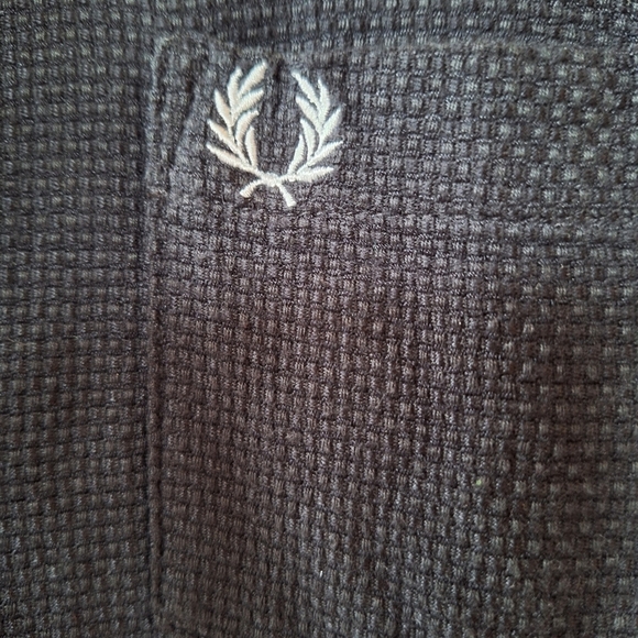 Fred Perry Womens Textured Long Sleeve Button Up Shirt. Plaid detailing. Size 2 - Picture 6 of 8